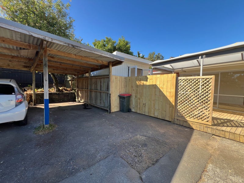 1/1369 Dominion Road Extension, Mount Roskill, Auckland - Carousel 2