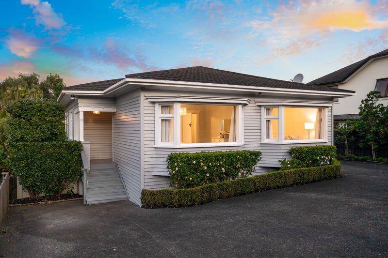 25 Wheturangi Road, Greenlane, Auckland - Carousel 1