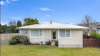 40 Roger Street, Pukehangi, Rotorua - Carousel 1