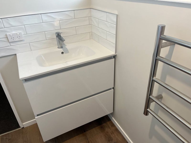 1 Cheviot Street, Spreydon, Christchurch - Carousel 13