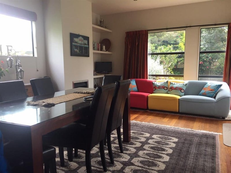 119 Waiwhetu Road, Waterloo, Lower Hutt - Carousel 1