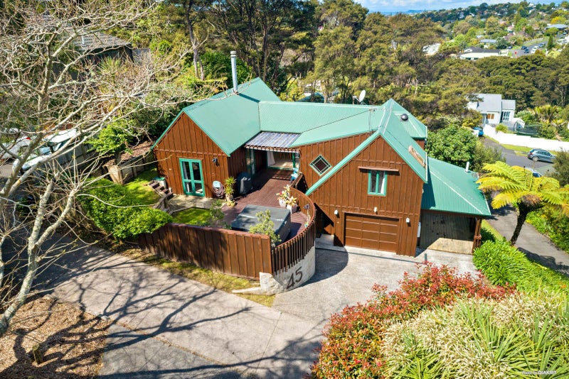 45 Emlyn Place, Torbay, Auckland - Carousel 1