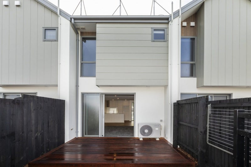 39 Bampton Street, Burwood, Christchurch - Carousel 11