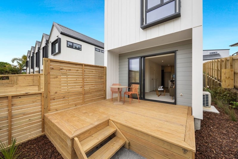 30E Flaxdale Street, Birkdale, Auckland - Carousel 14