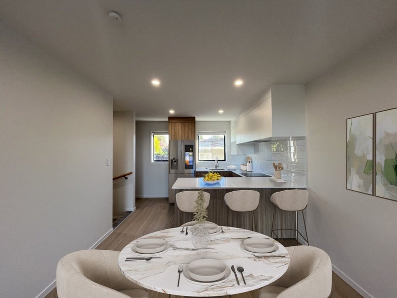 3/10 Fairclough Road, Beach Haven, Auckland - Carousel 2