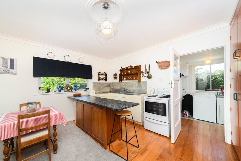 39 Aberdeen Avenue, Takaro, Palmerston North - Carousel 2