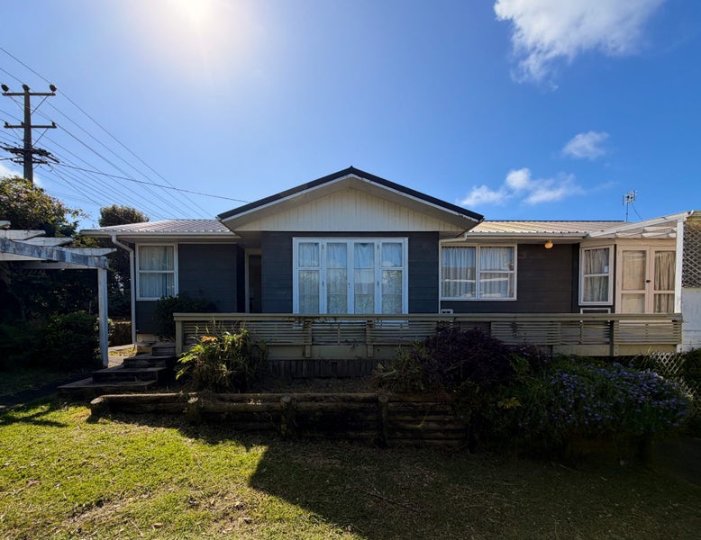 145 Chivalry Road, Glenfield, Auckland - Carousel 2