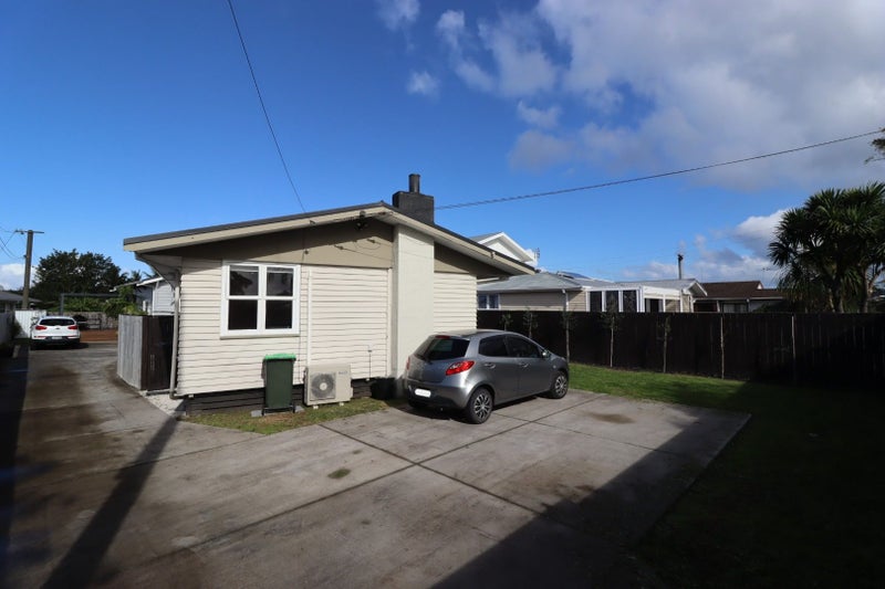 132 Canal Road, Avondale, Auckland - Carousel 14