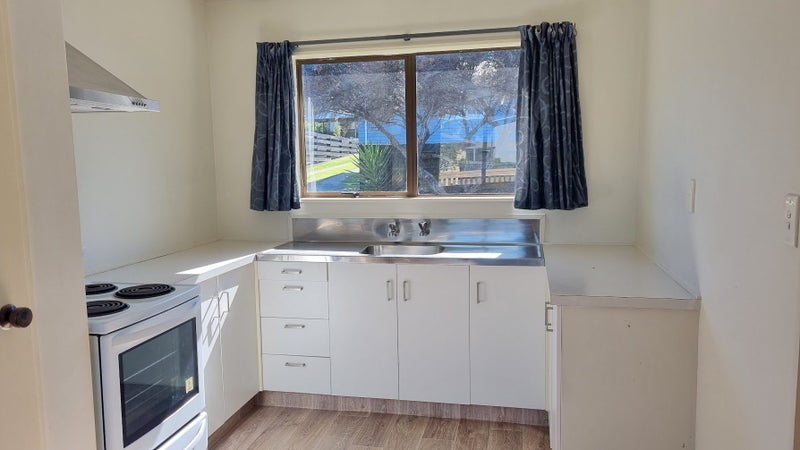 14B Carlton Street, Bellevue, Tauranga - Carousel 2