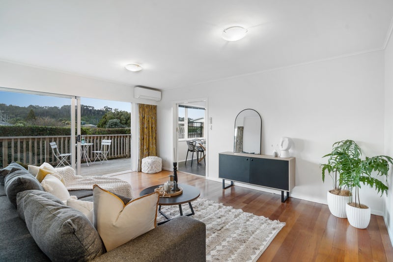 41 Paragon Avenue, Beach Haven, Auckland - Carousel 2