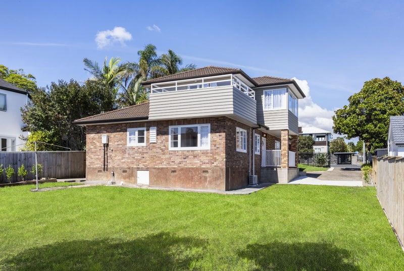 128 Coates Avenue, Orakei, Auckland - Carousel 2