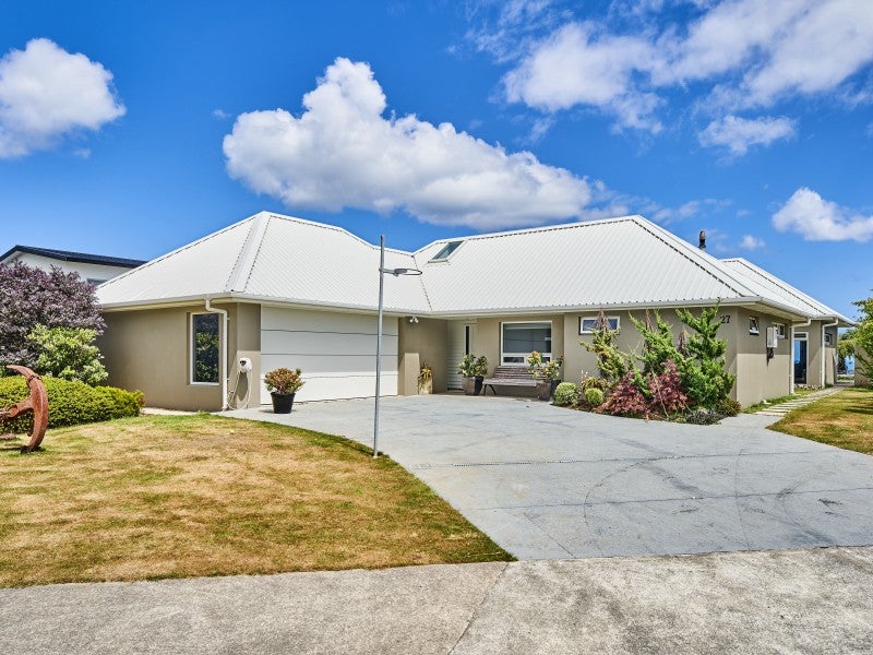 27 Mo Street, Camborne, Porirua - Carousel 2
