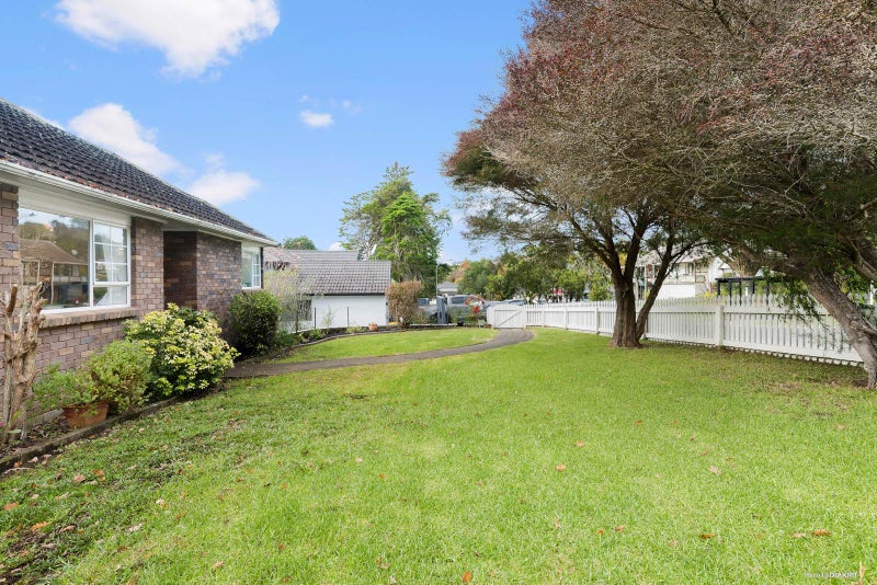 2/6 Fitzwilliam Drive, Torbay, Auckland - Carousel 2