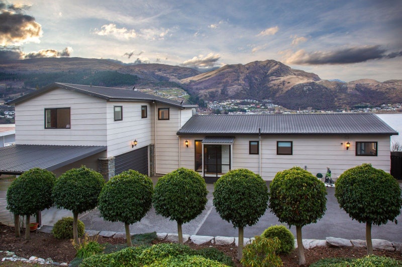 175 Peninsula Road, Kawarau Falls, Queenstown - Carousel 1
