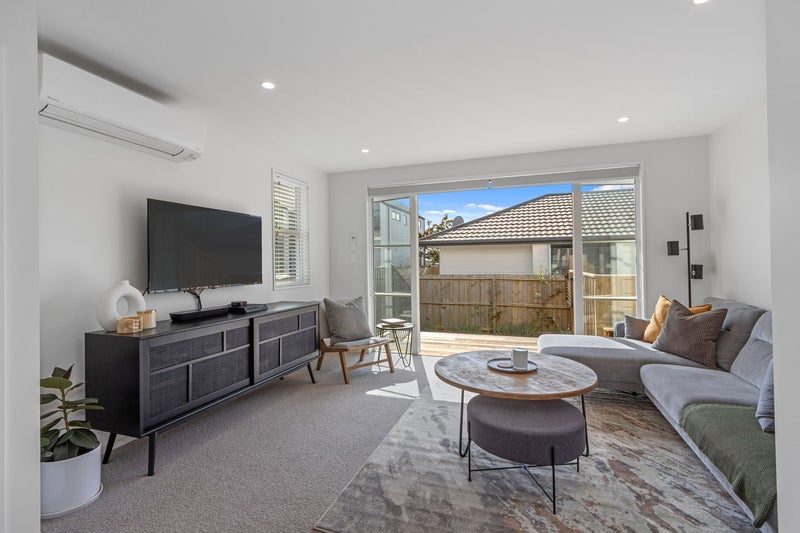 1/33 Edmonds Street, Woolston, Christchurch - Carousel 2