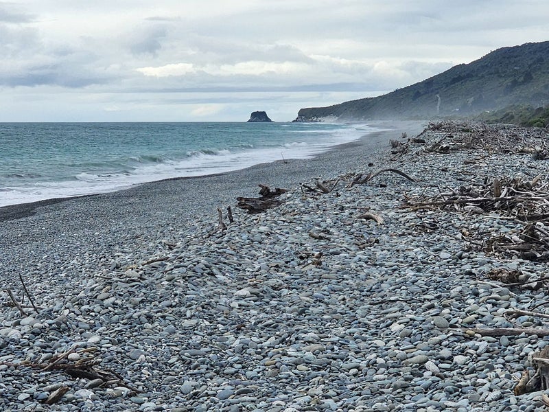 100 Domett Esplanade, Cobden, Greymouth - Carousel 18