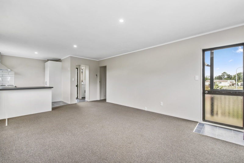 50A Pohutukawa Drive, Owhata, Rotorua - Carousel 2
