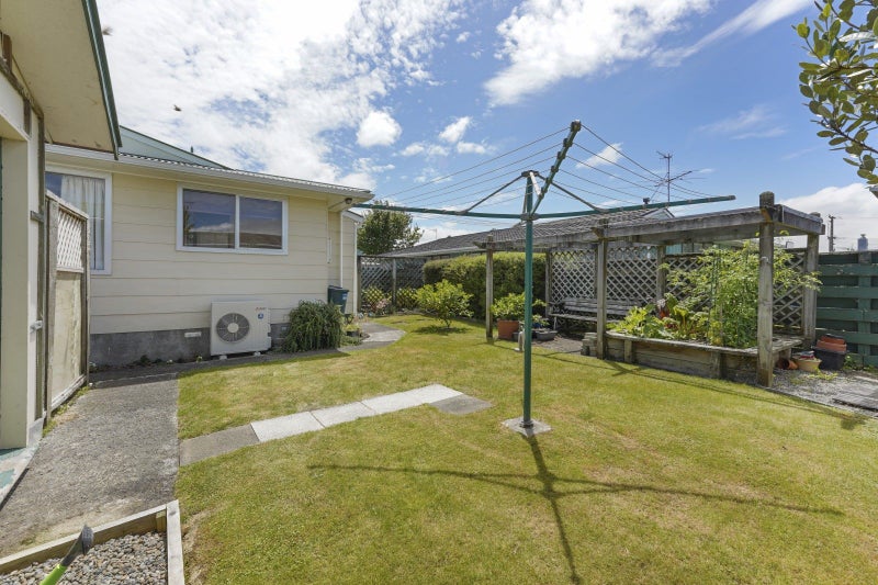 A/56 Henry Street, Ebdentown, Upper Hutt - Carousel 2
