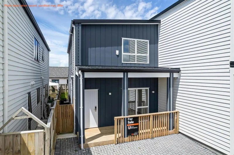 17B Waka Ama Road, Karaka, Papakura - Carousel 2