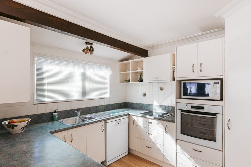 30 Heron Avenue East, Matua, Tauranga - Carousel 2