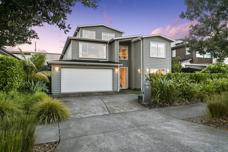 64 Caldera Drive, Long Bay, Auckland - Carousel 1