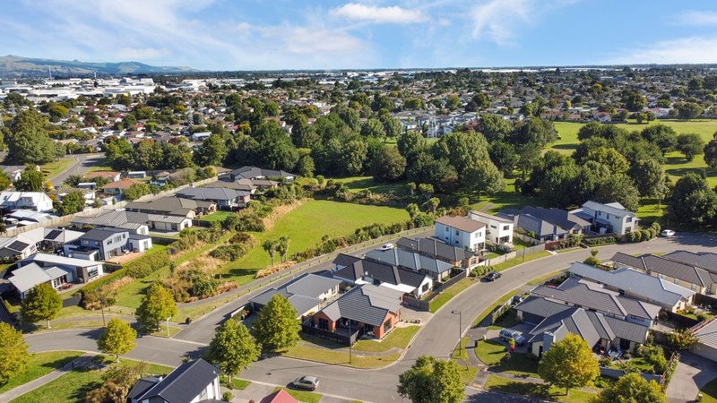 43 Carradale Avenue, Broomfield, Christchurch - Carousel 14