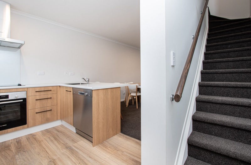 6/13 Palmerston Street, Hamilton Central, Hamilton - Carousel 2