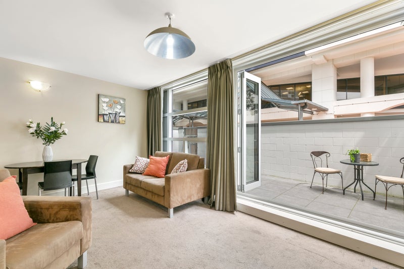 52/43 Mulgrave Street, Thorndon, Wellington - Carousel 2