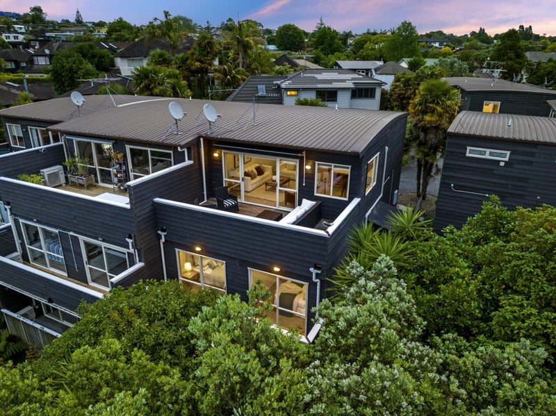 130G Gowing Drive, Meadowbank, Auckland - Carousel 1