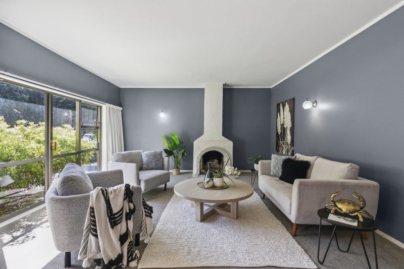 15 Amapur Drive, Khandallah, Wellington - Carousel 2