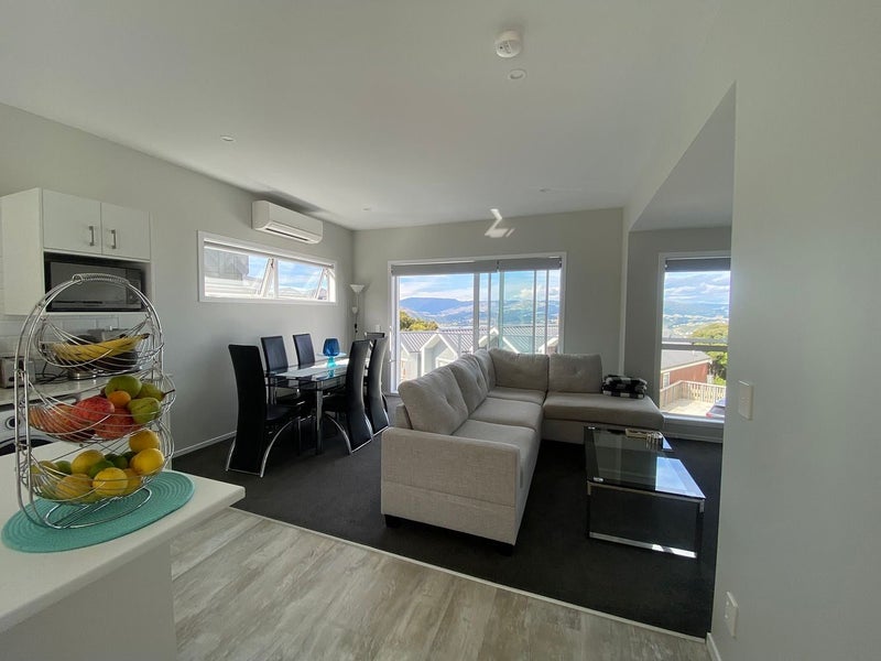 5 Tai LANE, Whitby, Porirua - Carousel 2