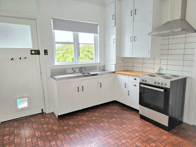 28 Pretoria Street, Hutt Central, Lower Hutt - Carousel 2