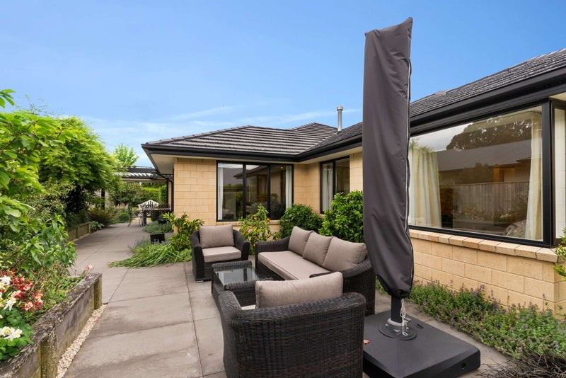 5 Woodlaw Crescent, Prebbleton, Prebbleton - Carousel 1