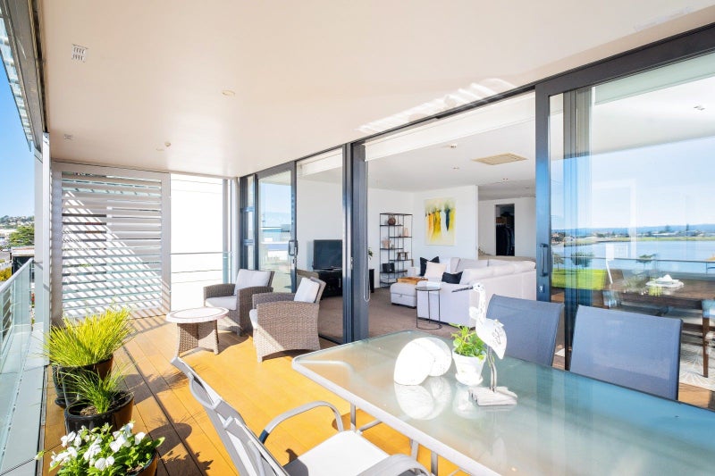 305/7 Humber Street, Pandora, Napier - Carousel 2