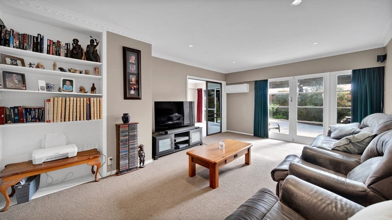 5 Tenby Place, Avondale, Christchurch - Carousel 2