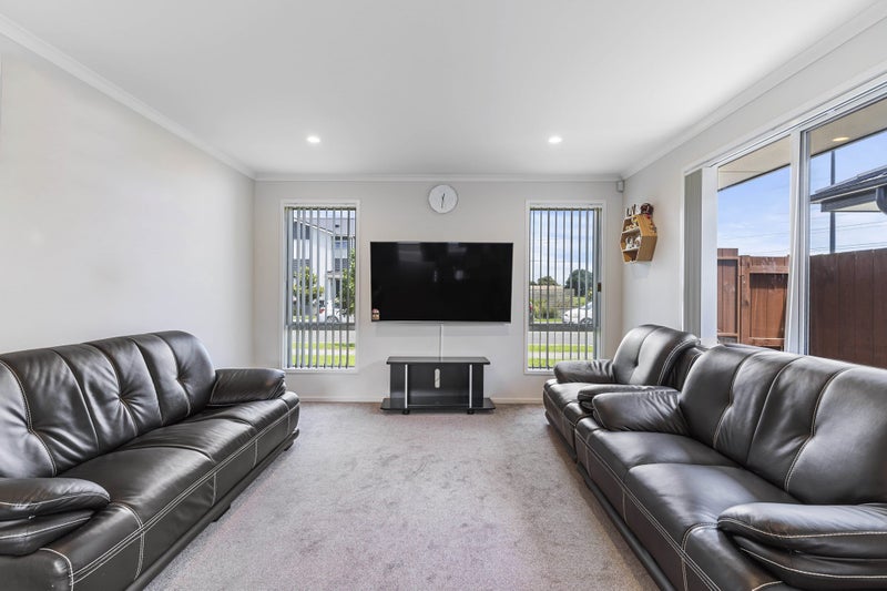 14 Aviation Street, Takanini, Auckland - Carousel 2