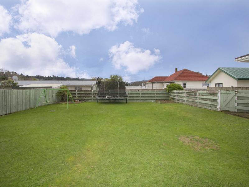 1/22 Montgomery Street, Stokes Valley, Lower Hutt - Carousel 16
