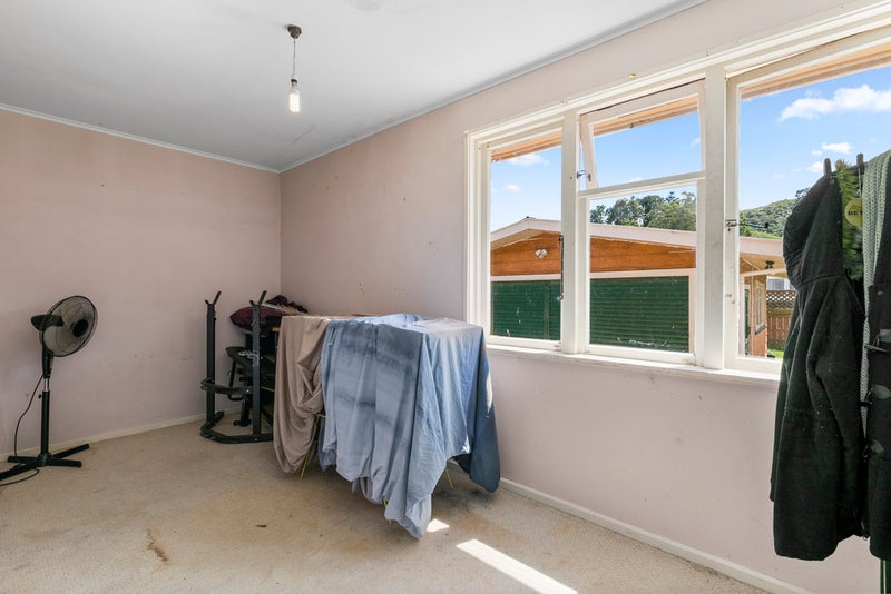 3 Langford Street, Naenae, Lower Hutt - Carousel 20