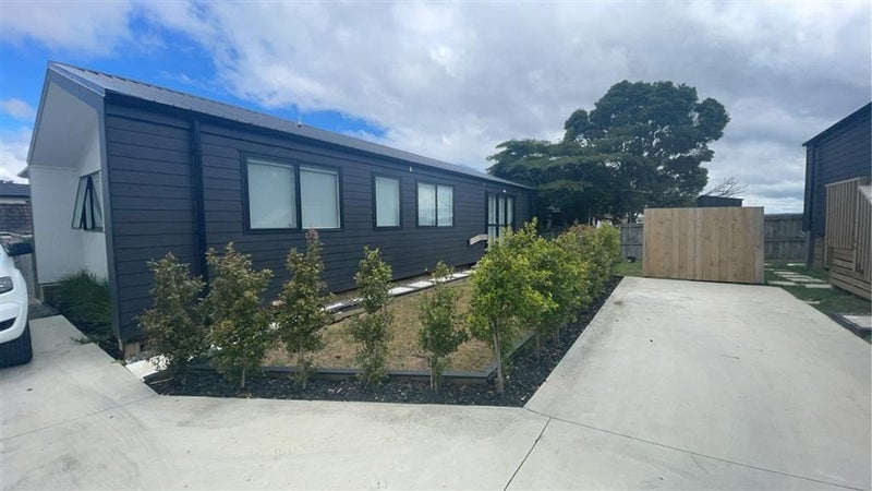 143 Bucklands Beach Road, Bucklands Beach, Auckland - Carousel 1