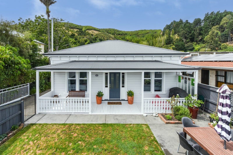 129 Milton Street, The Wood, Nelson - Carousel 1