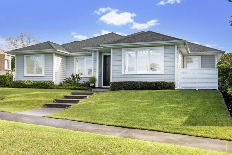 14 Belmere Rise, Farm Cove, Auckland - Carousel 1