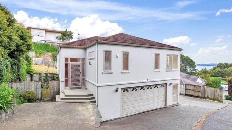 17D Balmain Road, Birkenhead, Auckland - Carousel 1