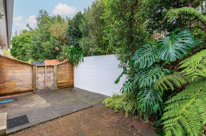 7/18 Commodore Drive, Lynfield, Auckland - Carousel 16