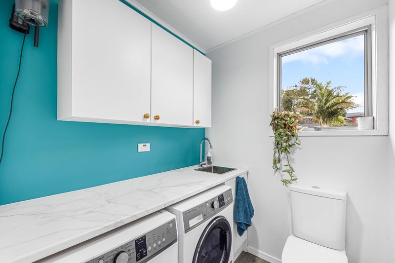 1/729 Beach Road, Browns Bay, Auckland - Carousel 9