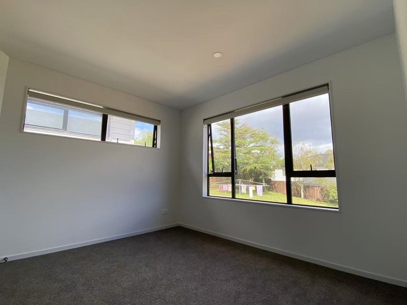 24C Eban Avenue, Hillcrest, Auckland - Carousel 9
