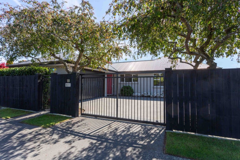 19 Toorak Avenue, Avonhead, Christchurch - Carousel 2