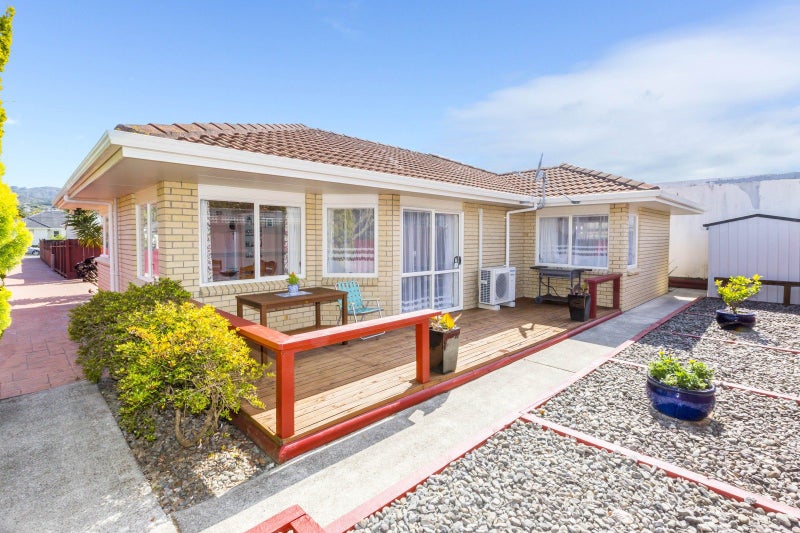 43A Sheridan Crescent, Trentham, Upper Hutt - Carousel 1