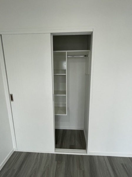 9E Julian Place, Ōtara, Auckland - Carousel 12