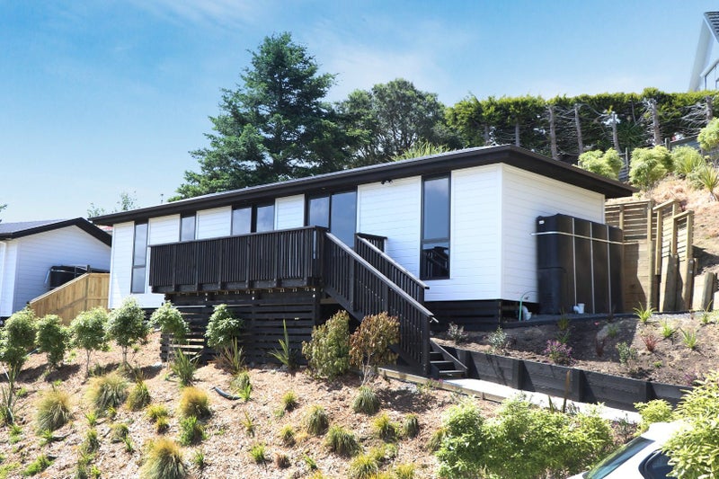 23 Brugh Place, Andersons Bay, Dunedin - Carousel 1