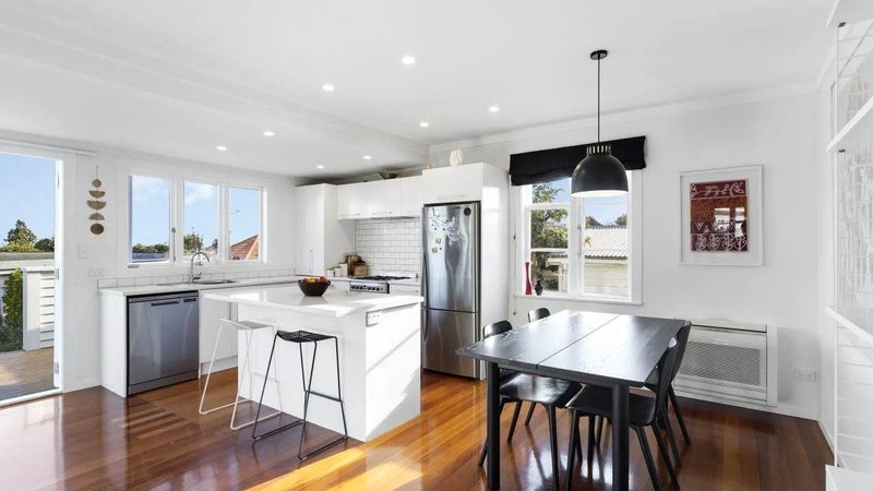 1 Cowell Place, Onehunga, Auckland - Carousel 2